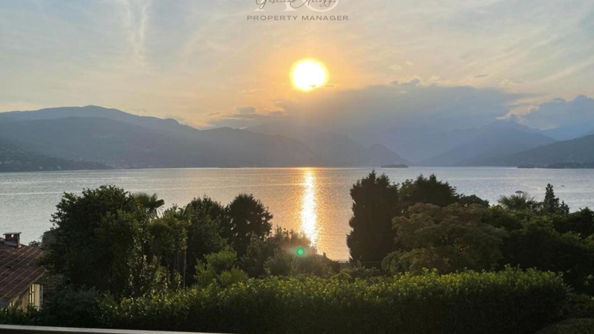 The House On The Lake Reno Di Leggiuno エクステリア 写真